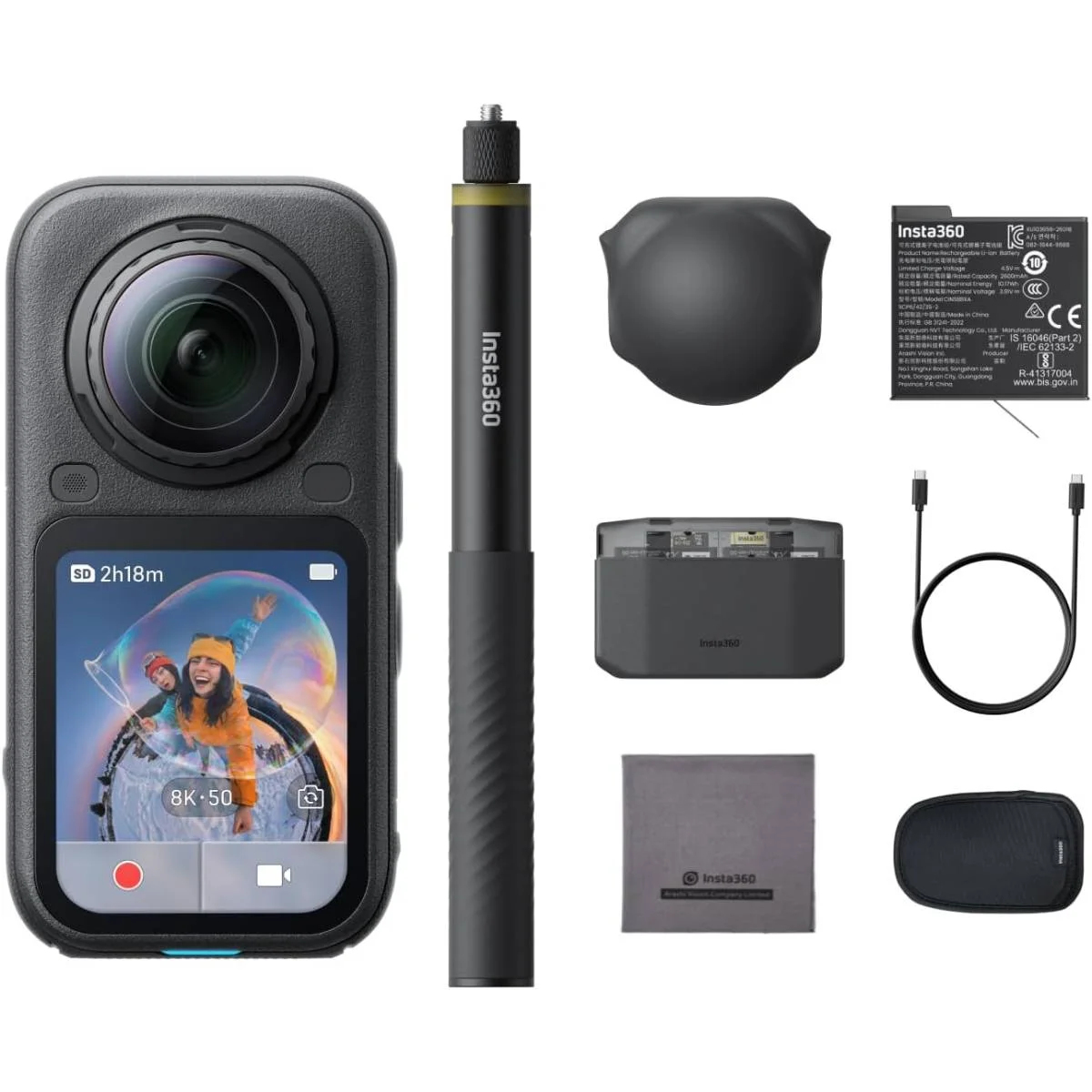 كاميرا أكشن Insta360 X6 حزمة Essentials بتصوير 360 درجة 8K50fps، مستشعرين 1/1.1 إنش، نظام ثلاث شرائح AI، InstaFrame 2.0، عصا سيلفي مخفية 114 سم وعلبة شحن سريع، أسود