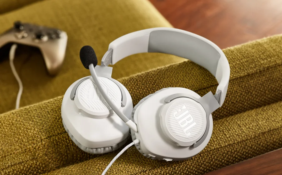 JBL Quantum 100 Custom Wired Gaming Headset Black - Thumbnail 9