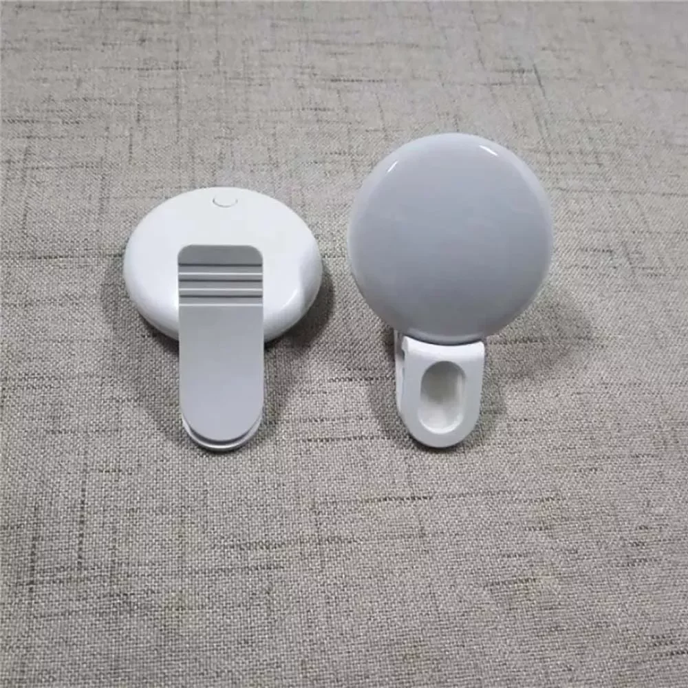 Clip-On LED Selfie Fill Light for Mobile Phones - Thumbnail 3
