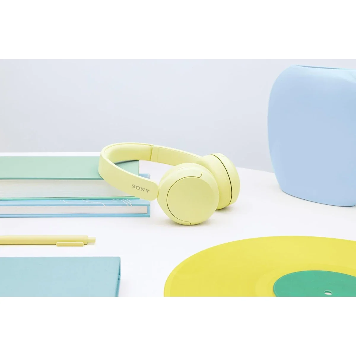 Sony WH-CH520 Wireless Bluetooth 5.2 Headphones, Yellow, Up to 40 Hours - Thumbnail 4