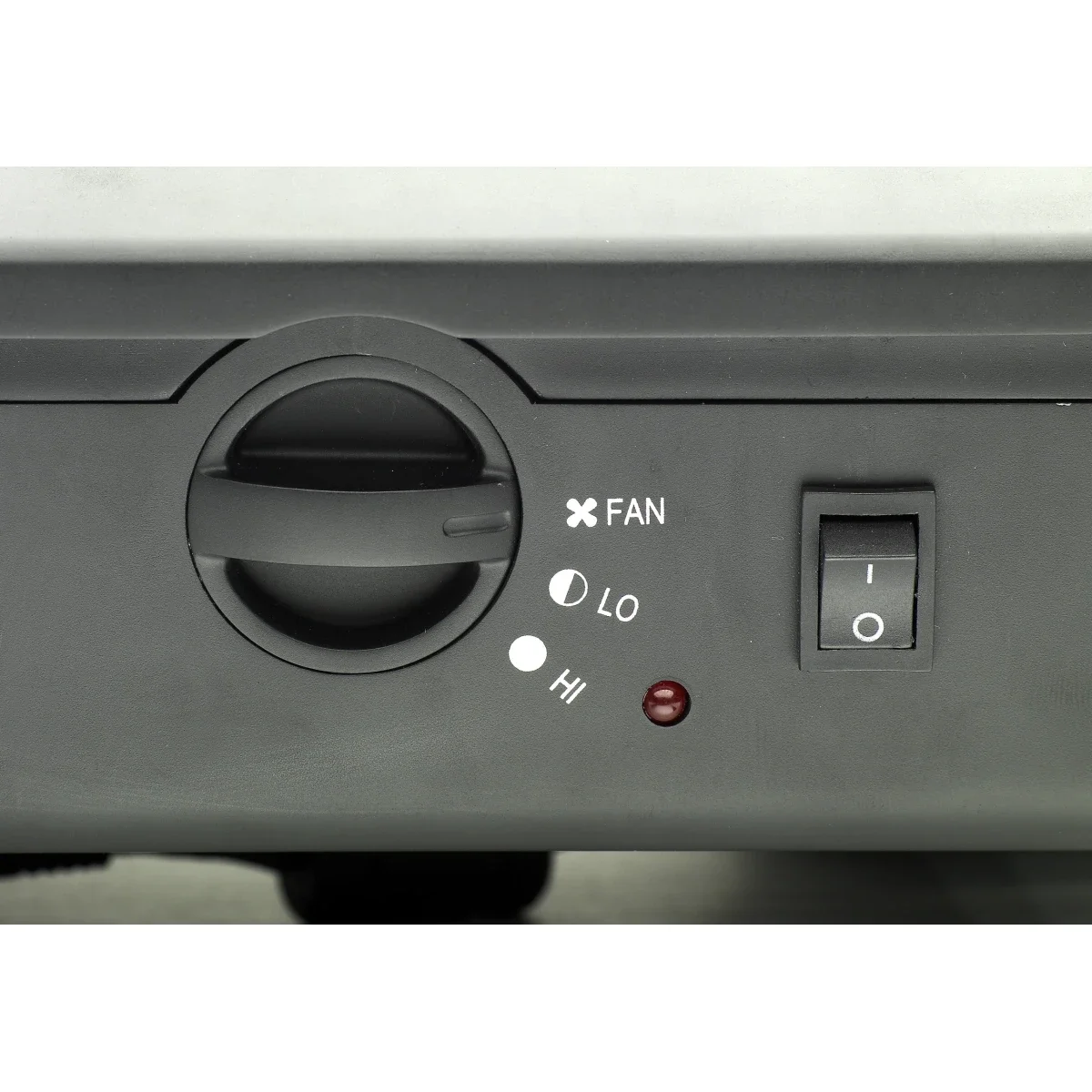 مسند قدم Fellowes Professional Series Climate Control بثلاثة إعدادات حرارة وإيقاف تلقائي، 41.5 × 27 سم - Image 4