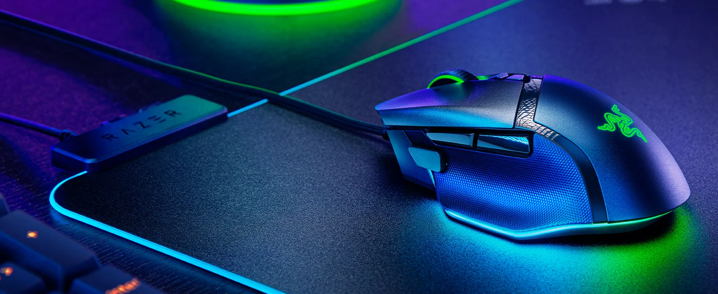كيبورد ألعاب Razer Ornata V3 TKL منخفض الارتفاع بمفاتيح Mecha-Membrane وإضاءة RGB - Thumbnail 17