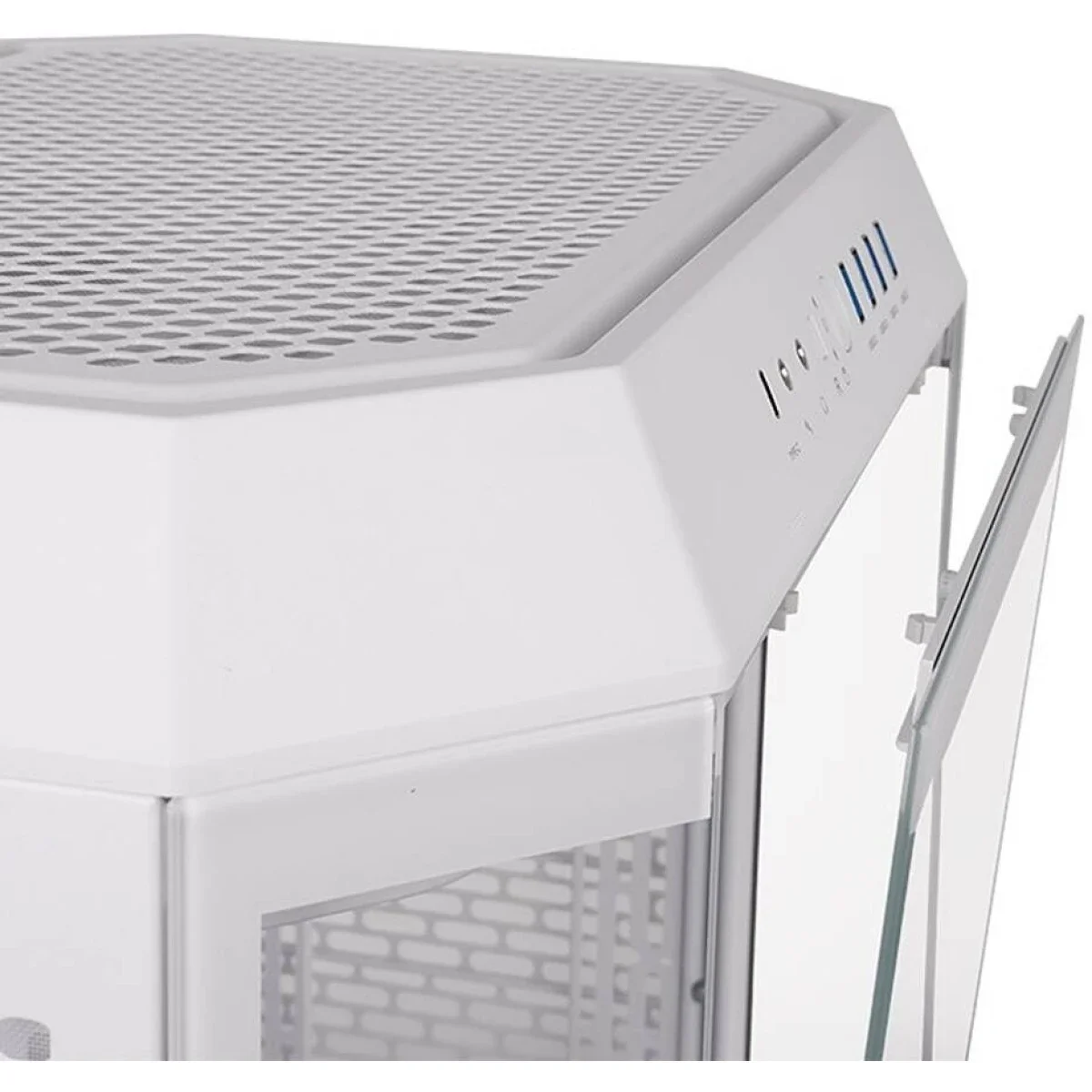 هيكل كمبيوتر Thermaltake The Tower 600 ميد تاور مع 3 ألواح زجاج مقسّى ودعم اللوحات الأم ذات الموصلات المخفية - White - Image 6