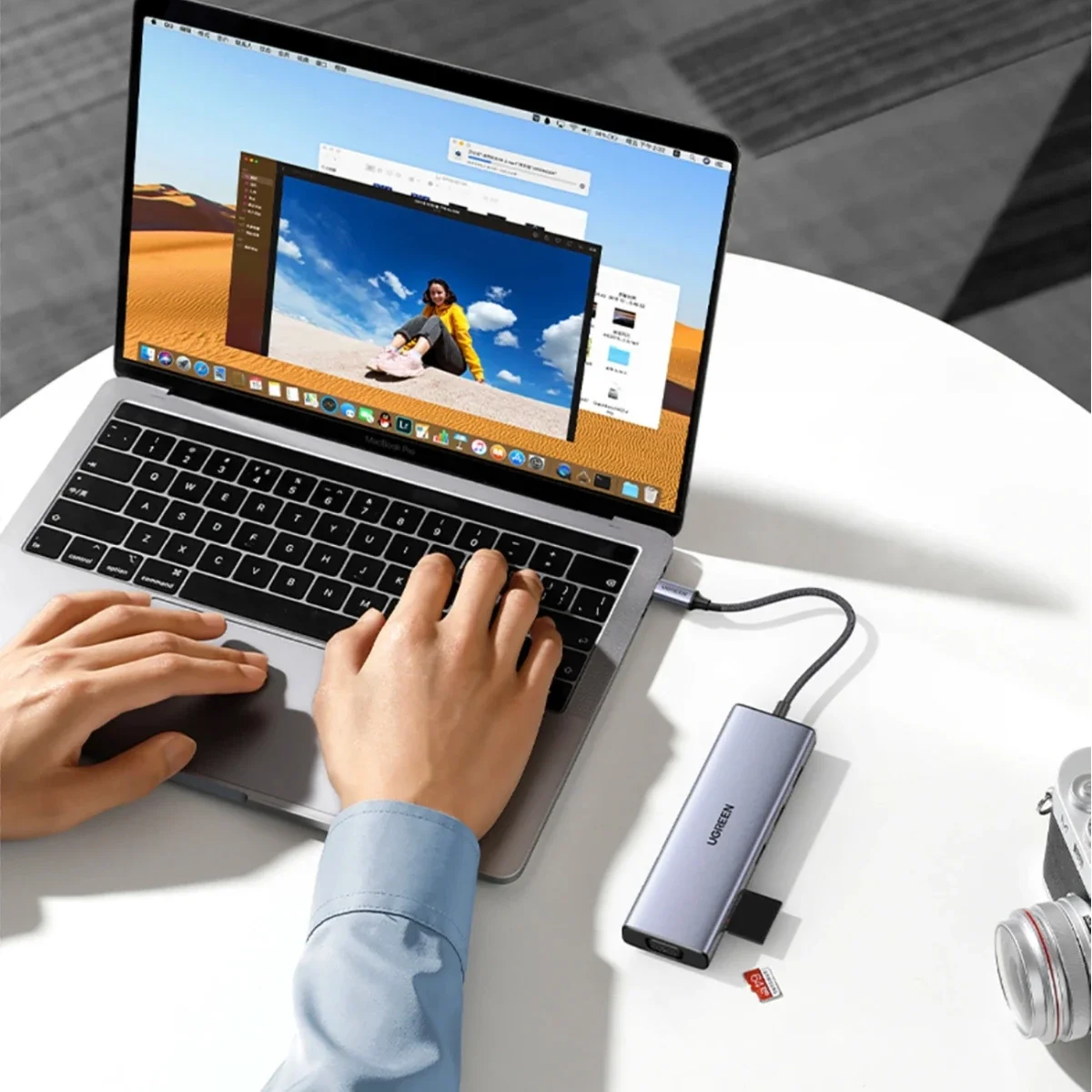 محول USB-C ‏9 في 1 Ugreen CM498 مع 3 منافذ USB-A 3.0 وHDMI وVGA وRJ45 وقارئ SD/TF وشحن PD 100W - Gray - Thumbnail 6