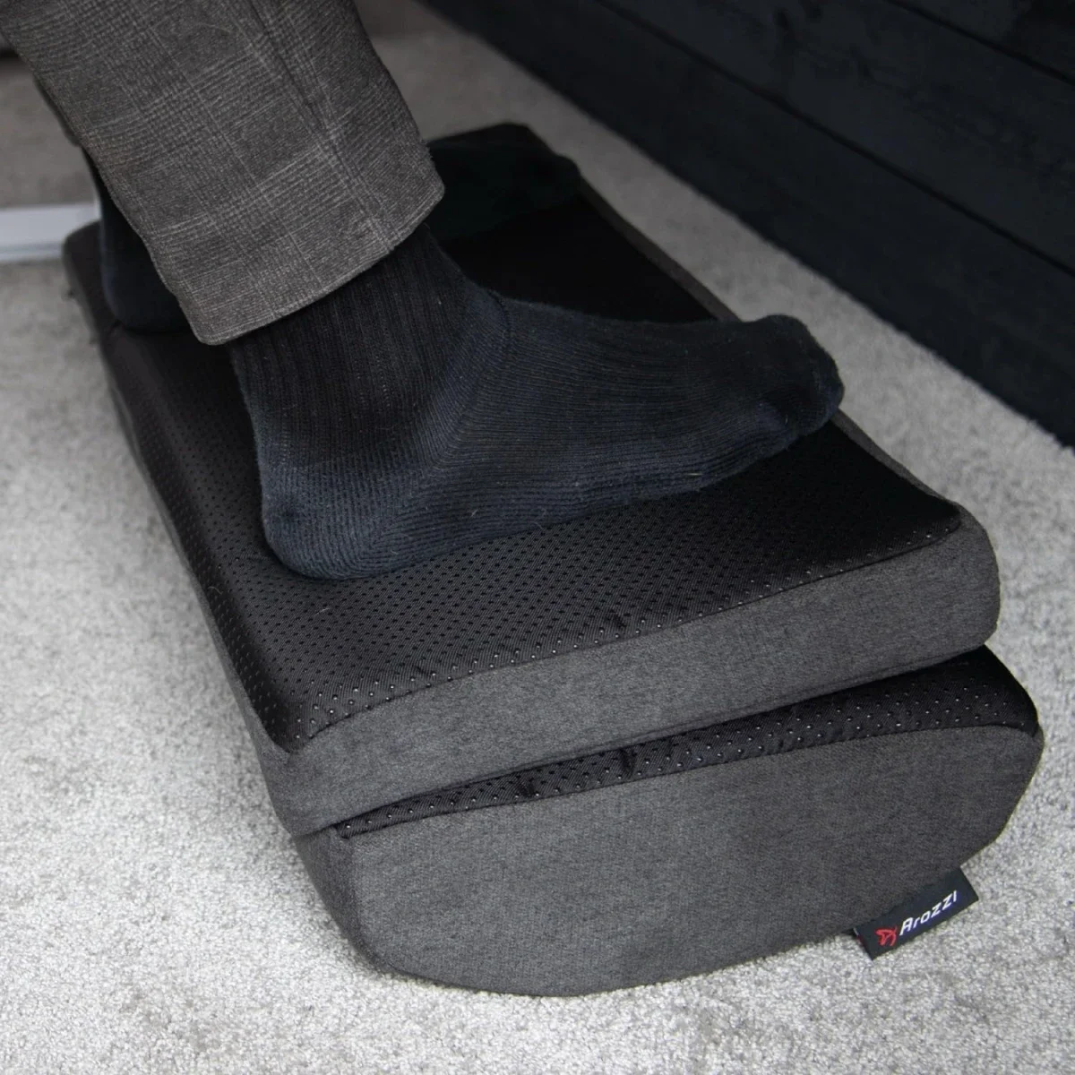 Arozzi Adjustable Memory Foam Under-Desk Footrest - Dark Grey - Image 5