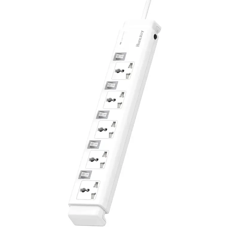 مشترك كهرباء Huntkey SZC502 واقي من زياده تيار 5 منافذ مع كابل 3 متر وقابس MK