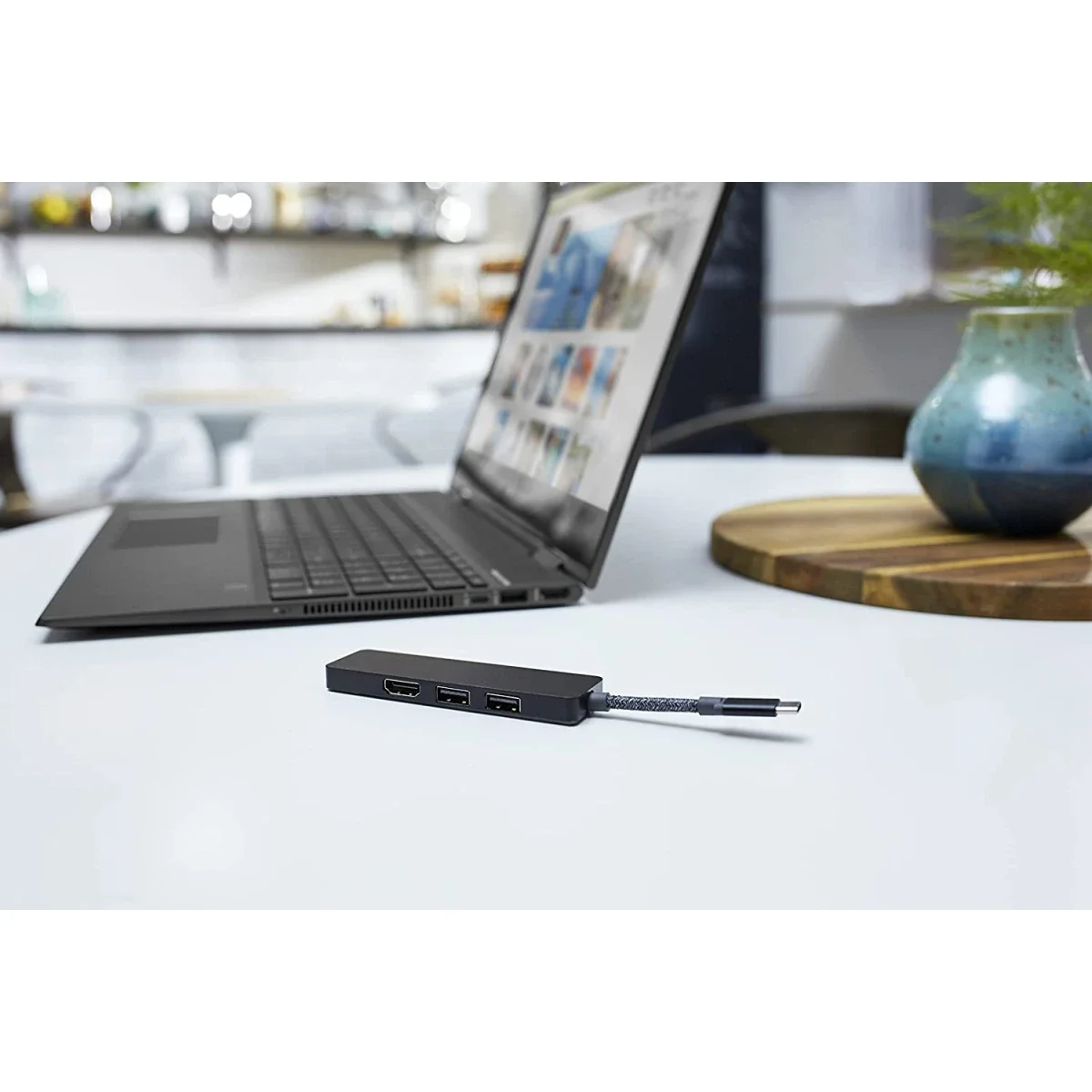 HP Elite USB-C Hub with 90W Pass-Through Charging, USB-A and HDMI - Black - Image 3