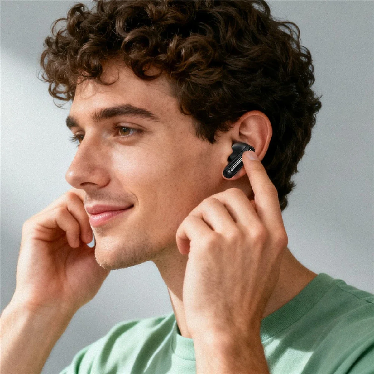 ACEFAST W8 AI Translation Wireless Earbuds with ANC and ENC, Bluetooth 6.0 - Black - Thumbnail 7